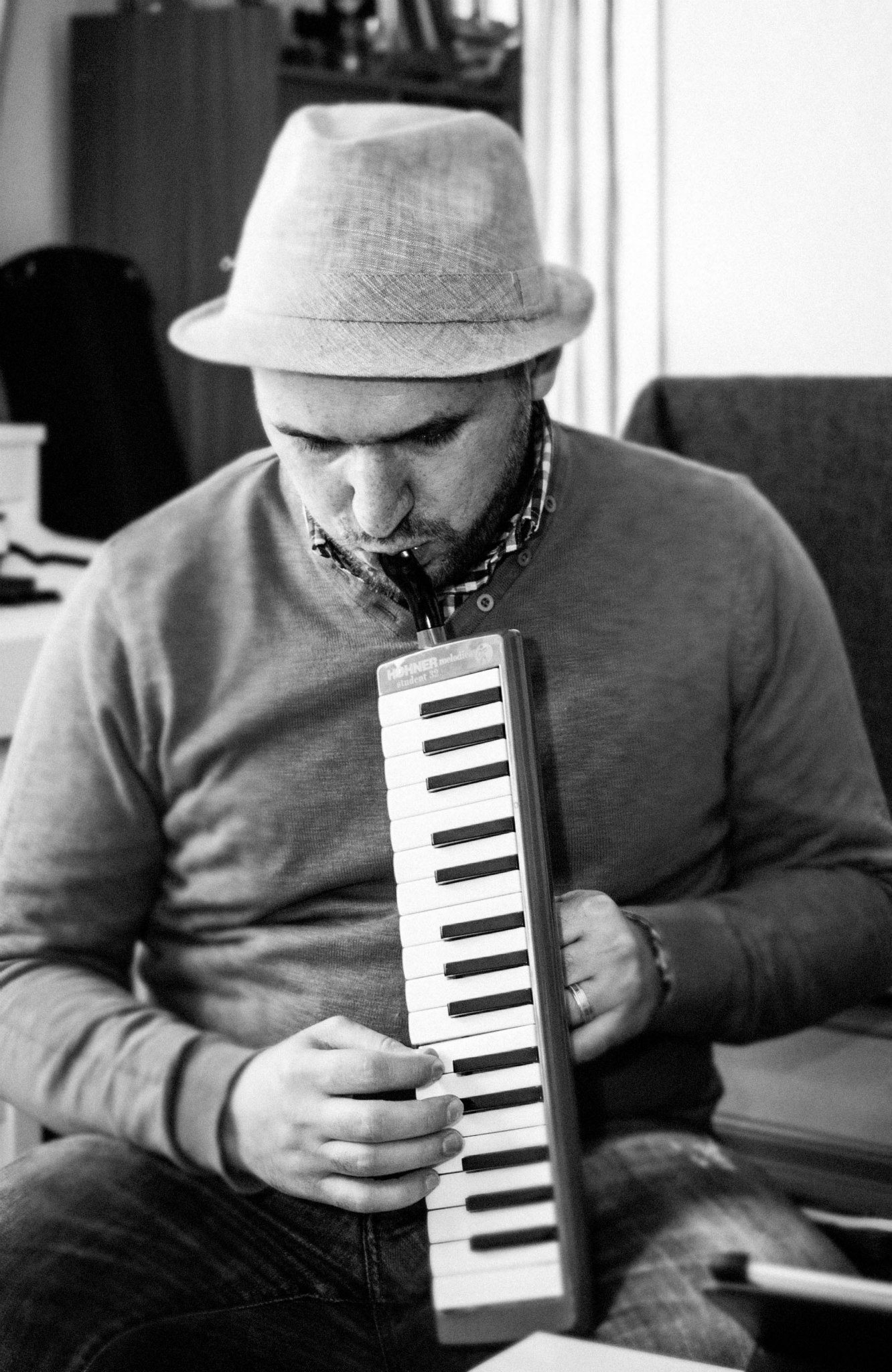 Flûte, Guitare acoustique, Piano, Solfège