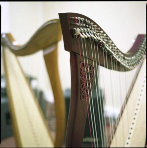 Harpe celtique, Solfège